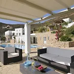 アパート Onar Patmos