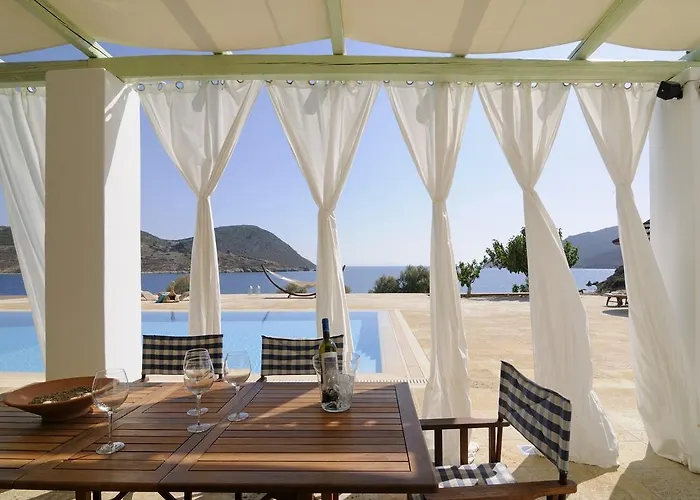 Onar Patmos * Grikos Bay (Patmos)